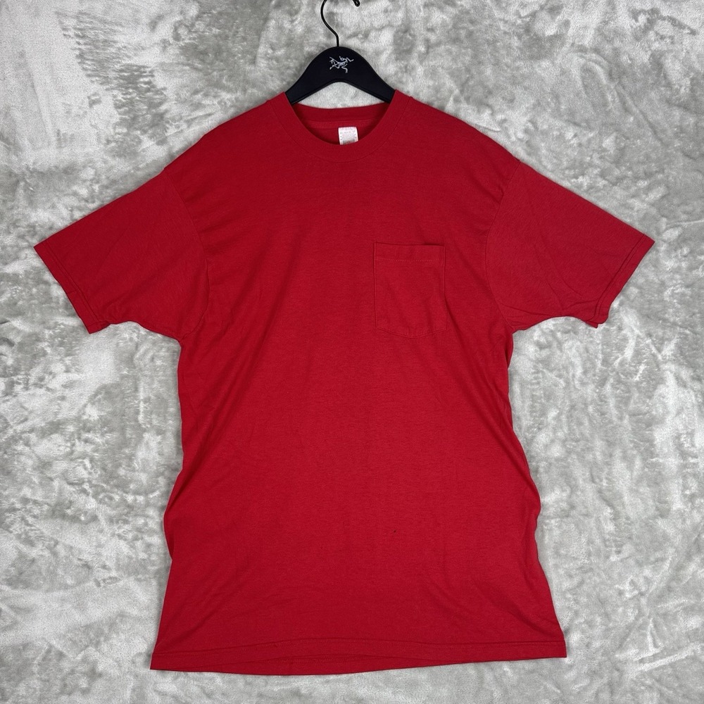 Vintage Fruit of the Loom Pocket T Shirt Red Mens XL  Selvedge Pocket USA
